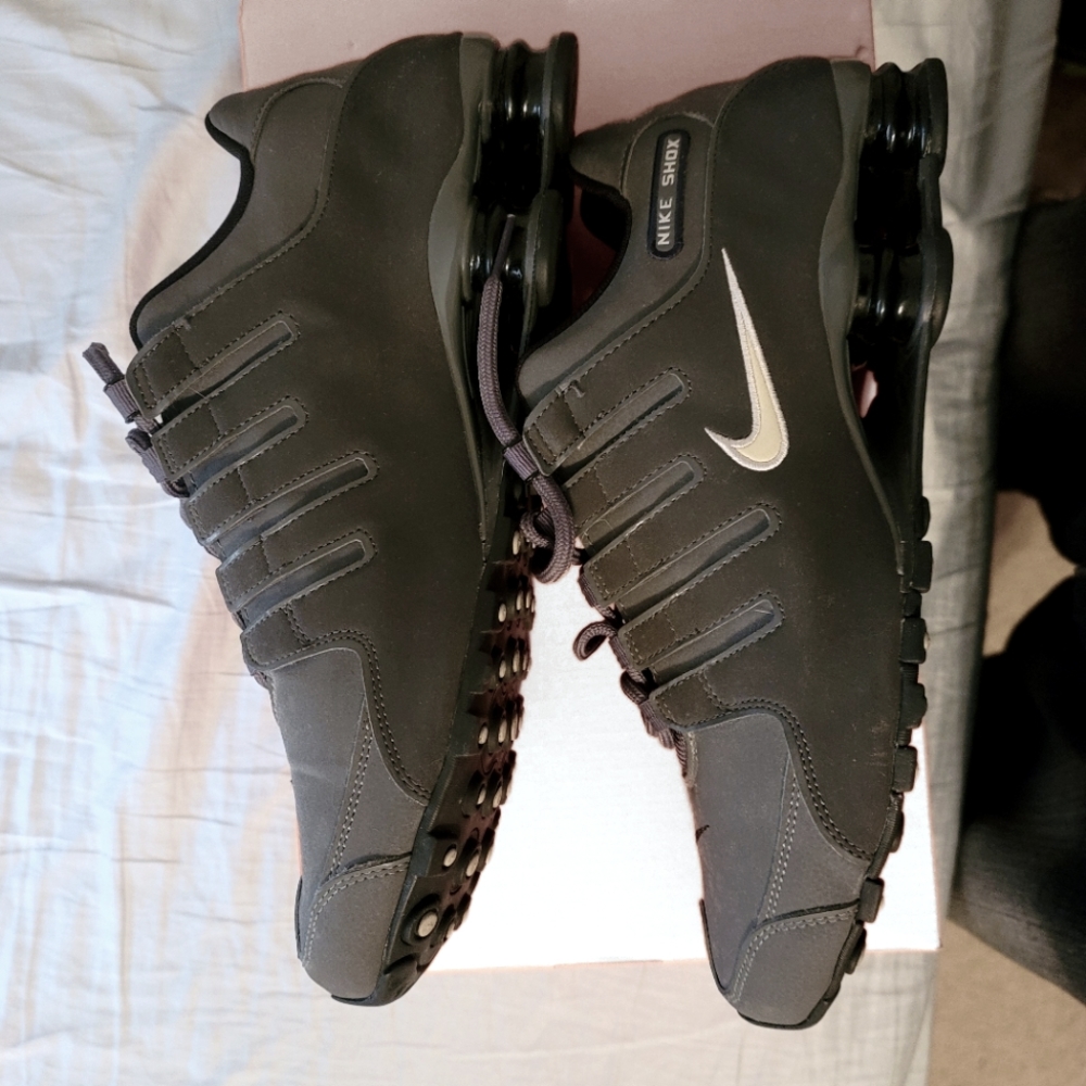 Nike shox